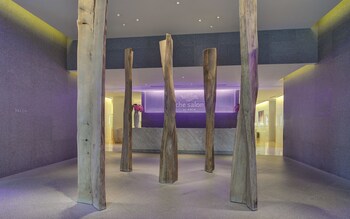 Spa Reception