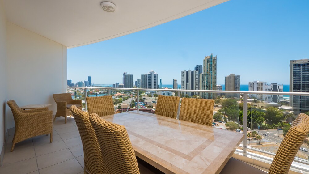 Penthouse, 3 Bedrooms - Guestroom View