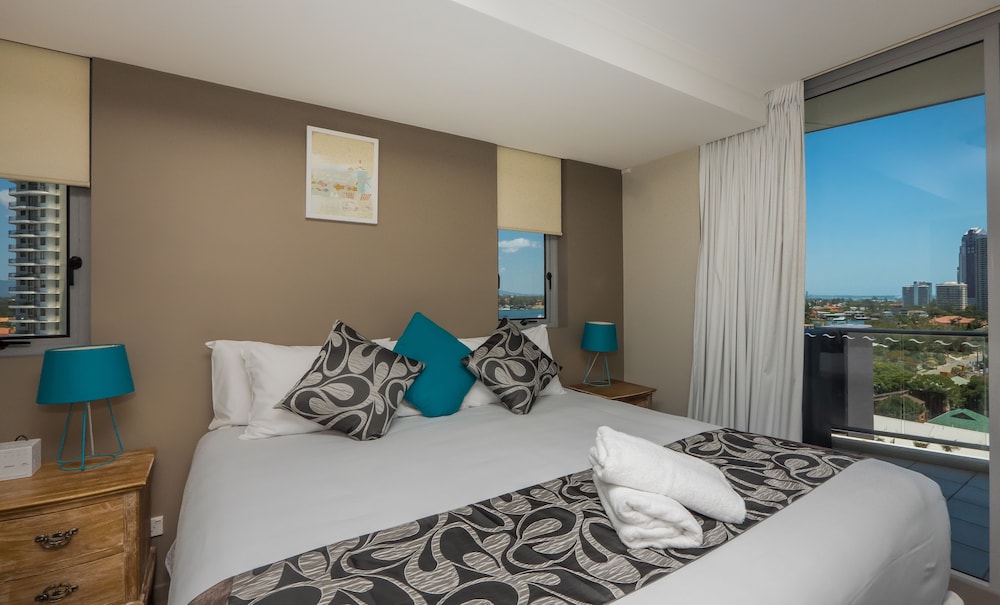 Apartment, 3 Bedrooms - Guestroom