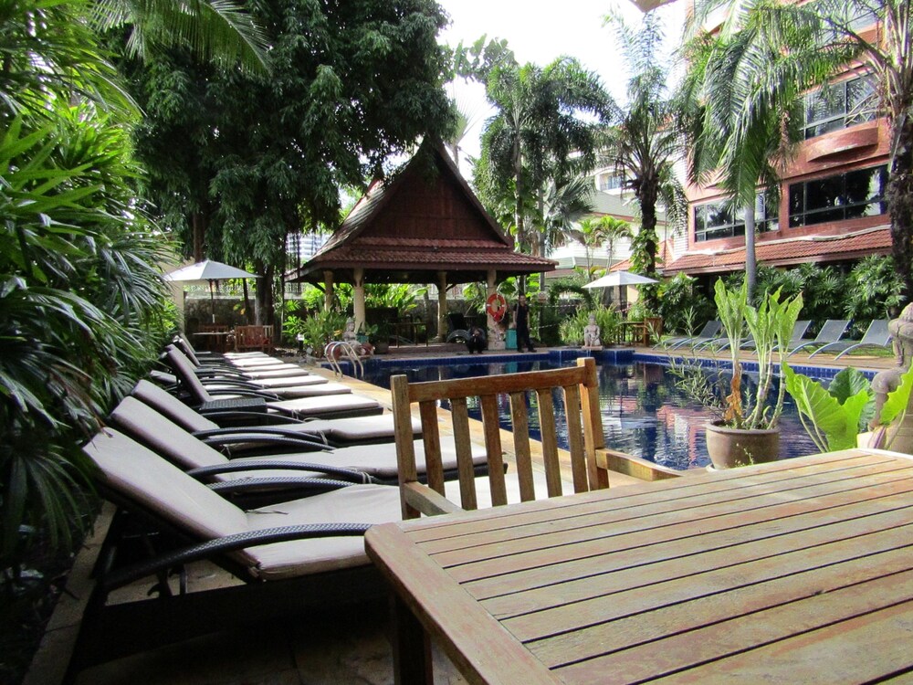 Indoor/Outdoor Pool