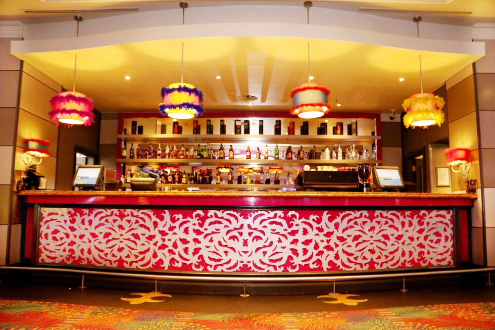 Hotel Bar