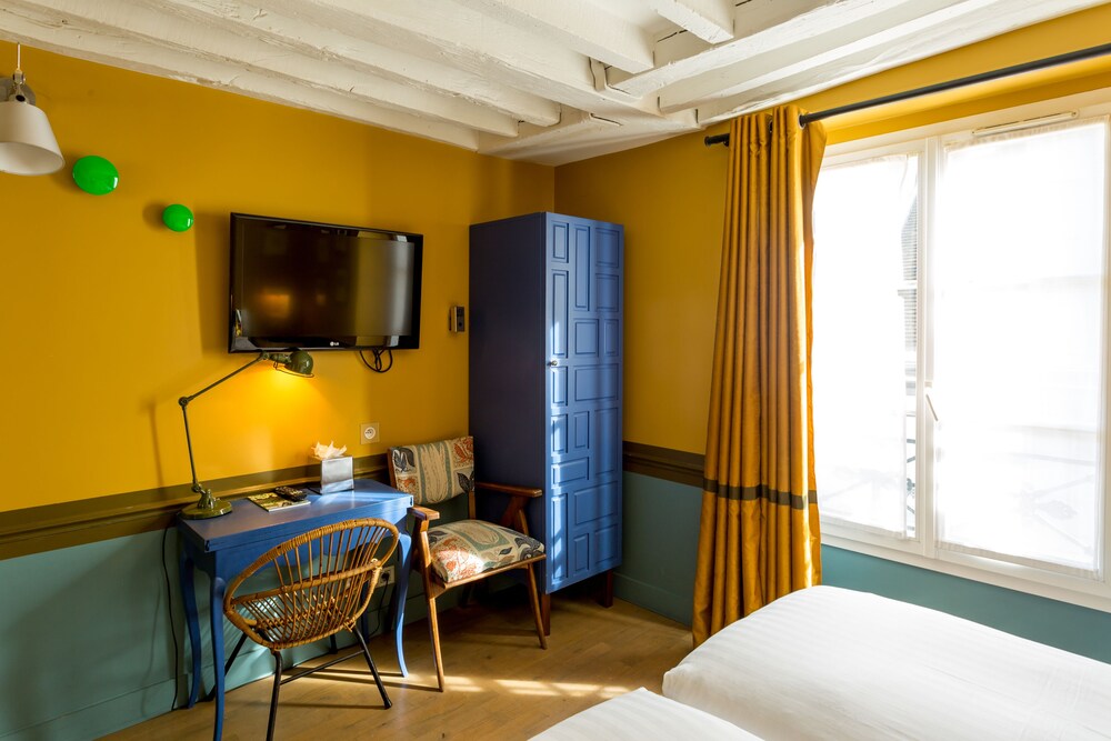 In-room amenity