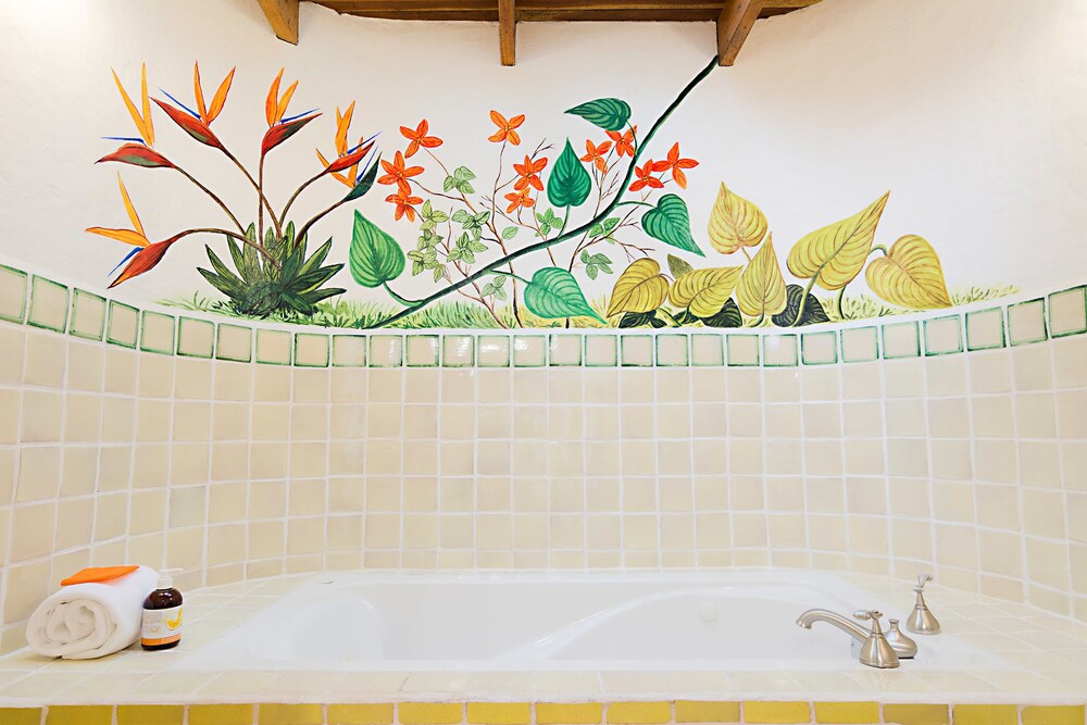 Jetted Tub