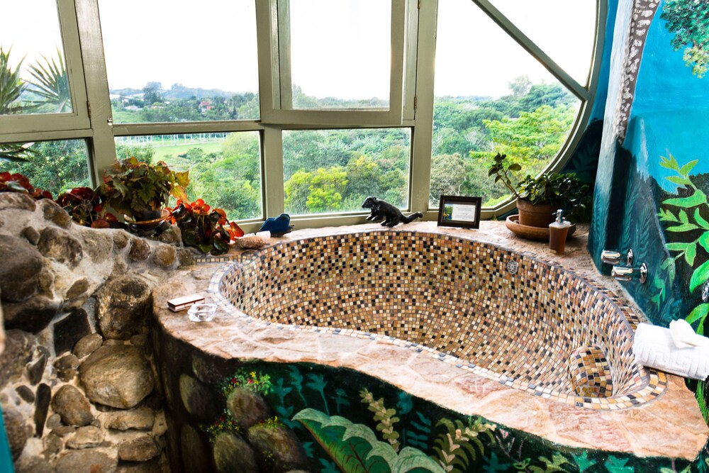 Jetted Tub