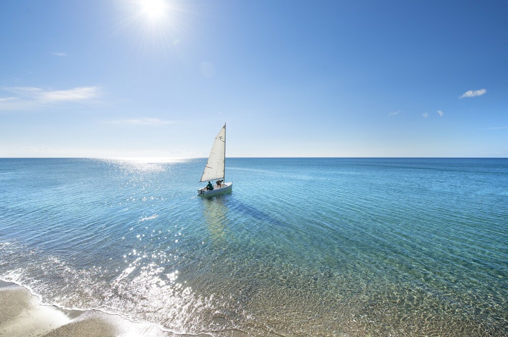Beach/Ocean View