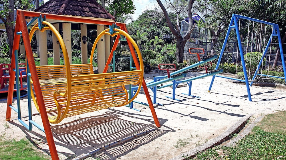 Childrens Play Area - Outdoor