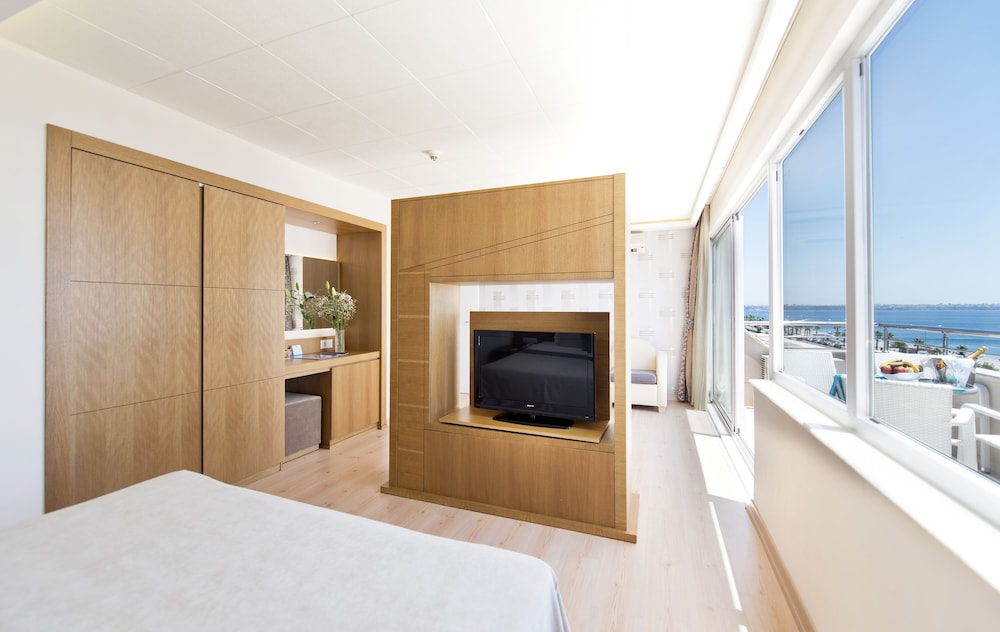 In-Room Amenity