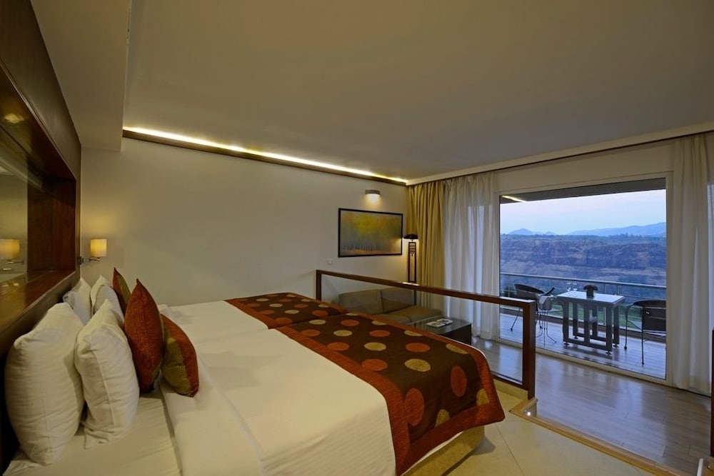 Guestroom View