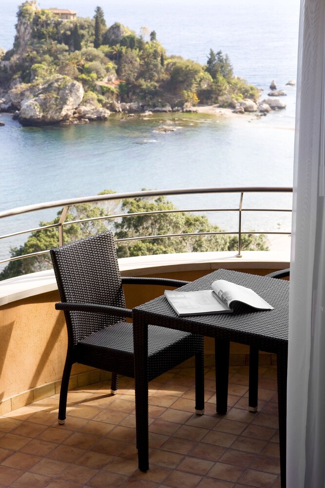 Guestroom View