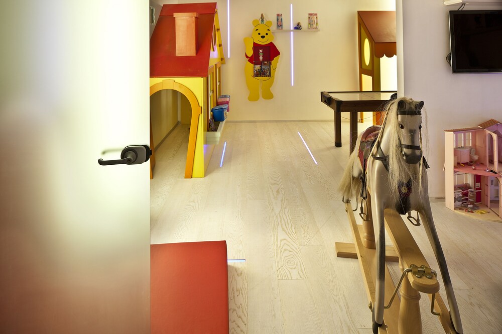 Childrens Area