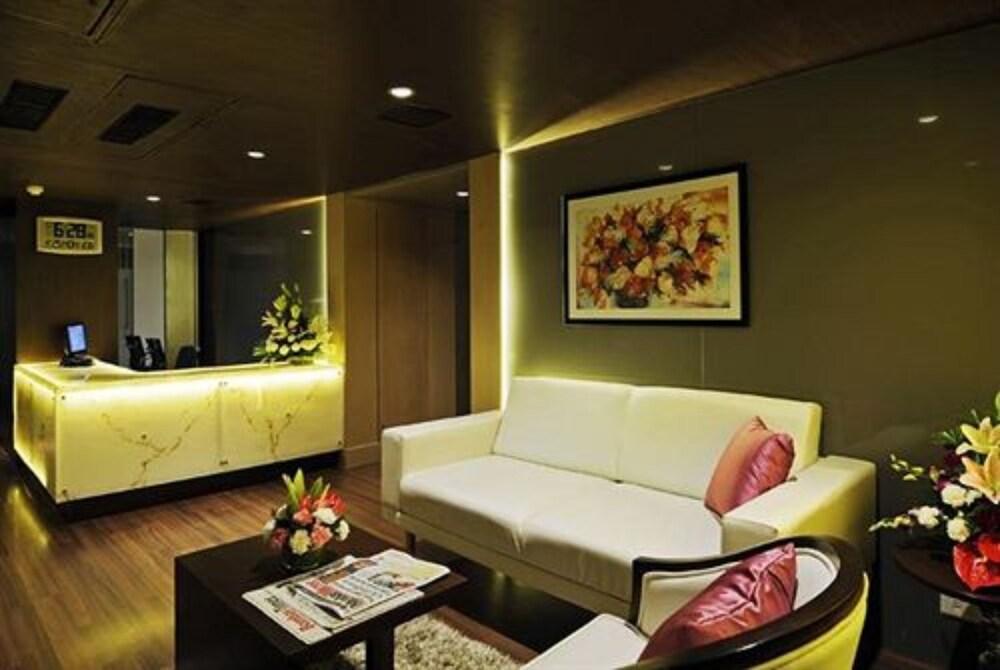 Executive Lounge