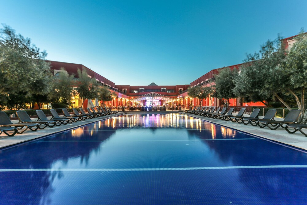 Courtyard View