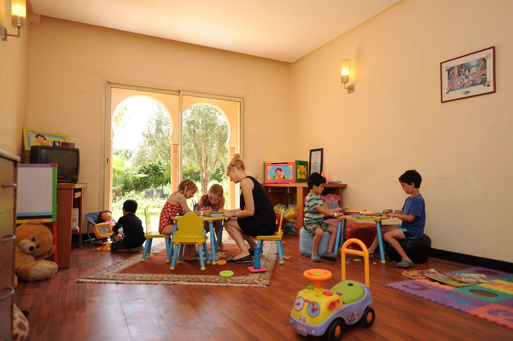 Childrens Play Area - Indoor