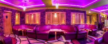 Hotel Bar