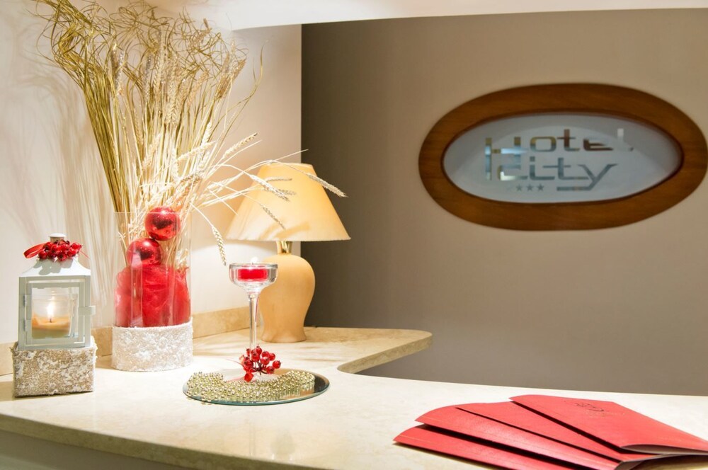 Hotel Lounge