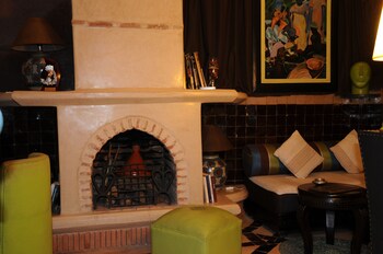 Hotel Lounge