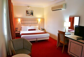 Guestroom