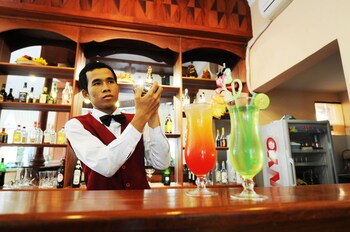 Hotel Lounge