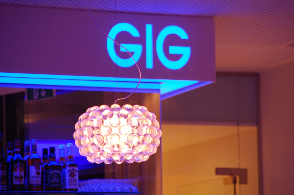 Hotel Bar
