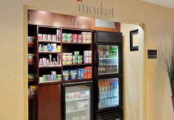 Snack Bar