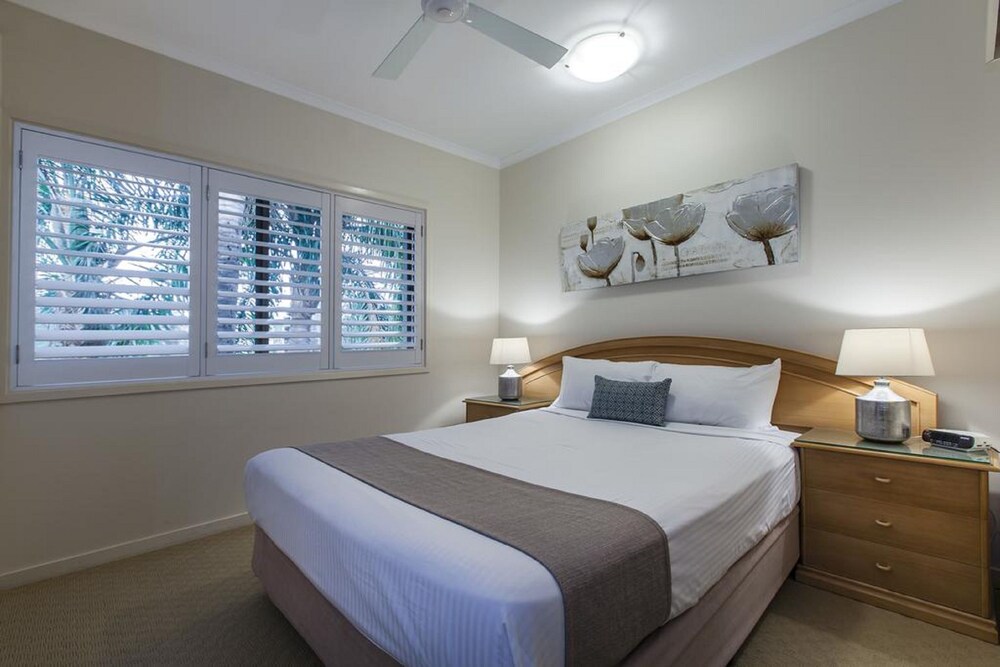 1 Bedroom Beachside Unit 10 - Guestroom
