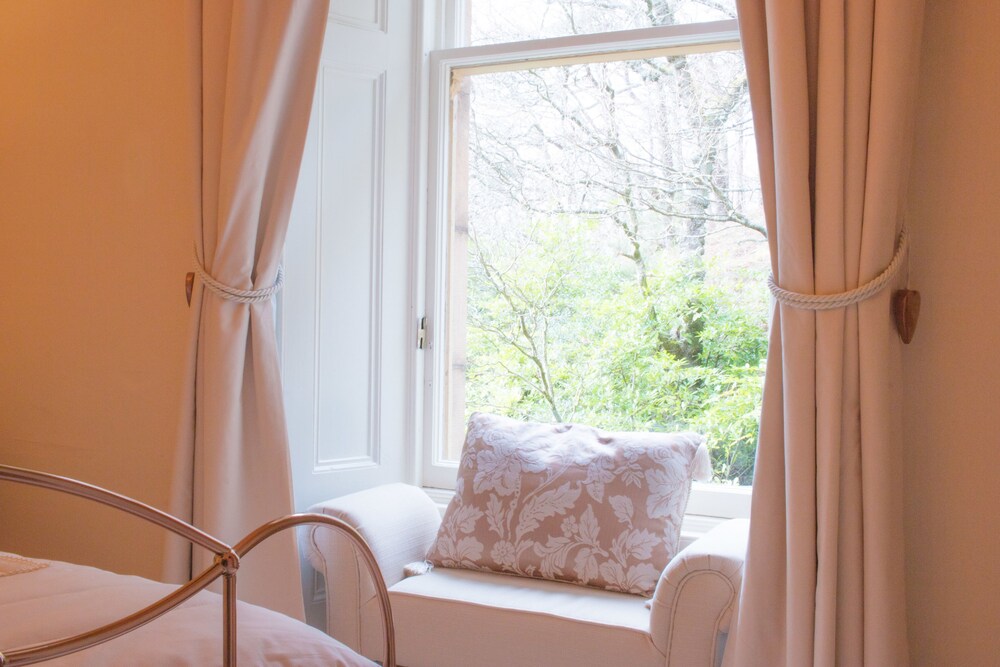 Guestroom View