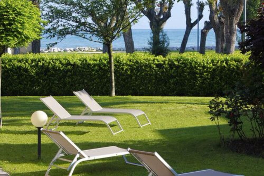 Sundeck