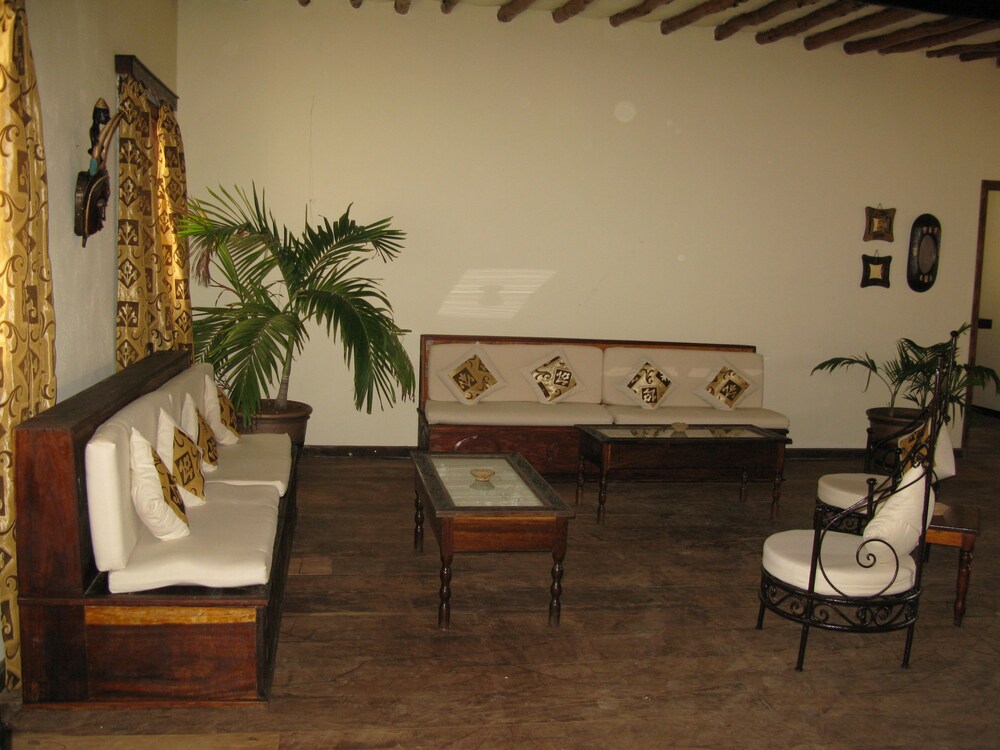 Executive Lounge