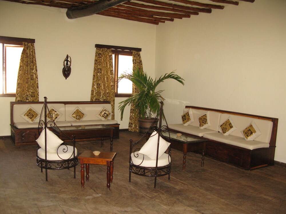 Executive Lounge