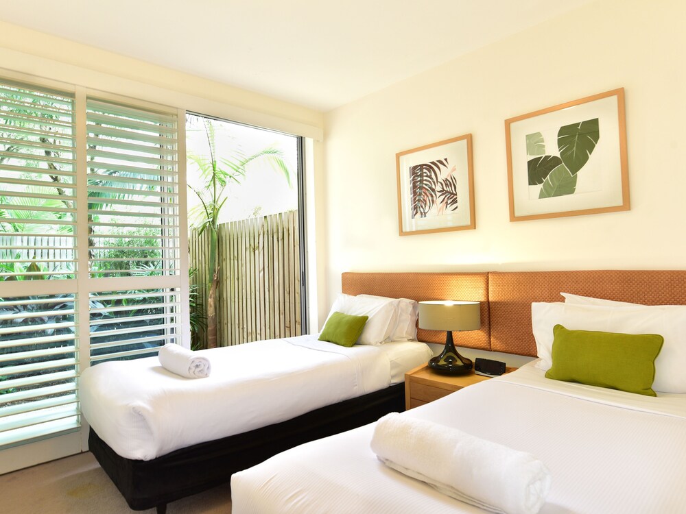 Penthouse (Belongil) - Guestroom