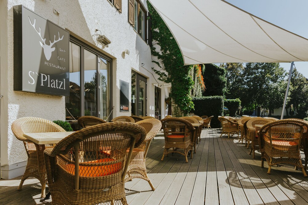Sundeck