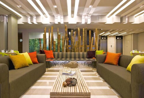 Sadot, Airport Hotel - an Atlas Boutique Hotel