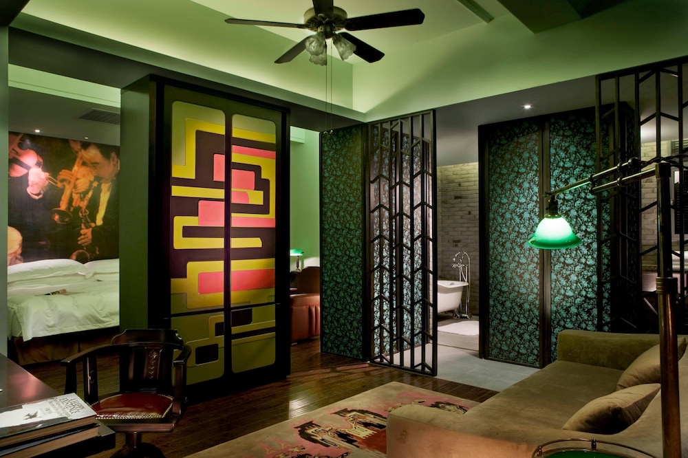 Guestroom