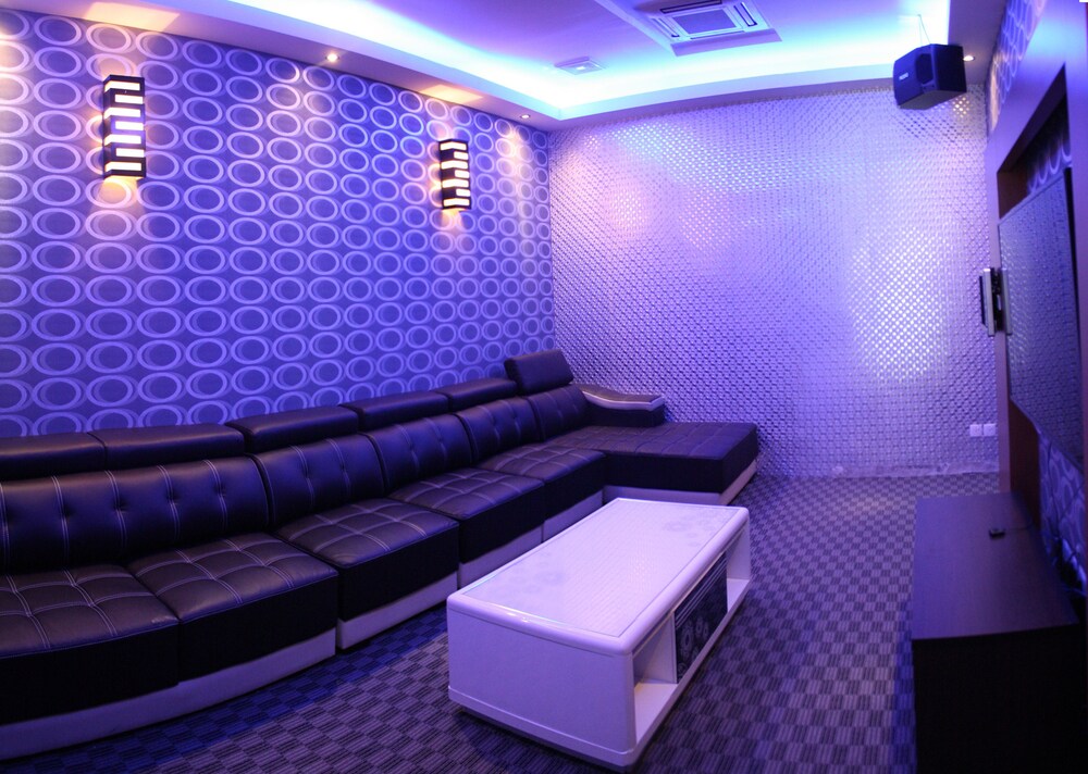 Karaoke Room