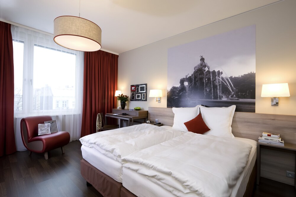 Studio (2 Persons 1 double or 2 Twin beds) - Guestroom
