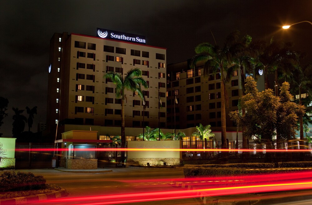 Hotel Front - Evening/Night