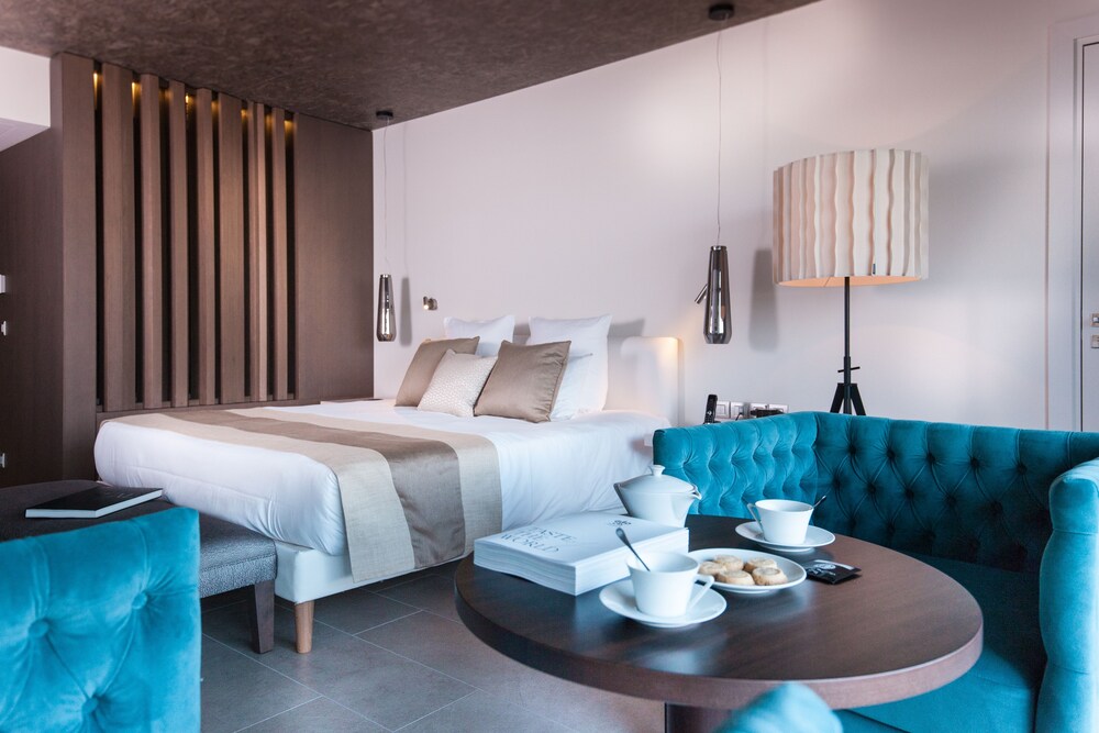 Guestroom