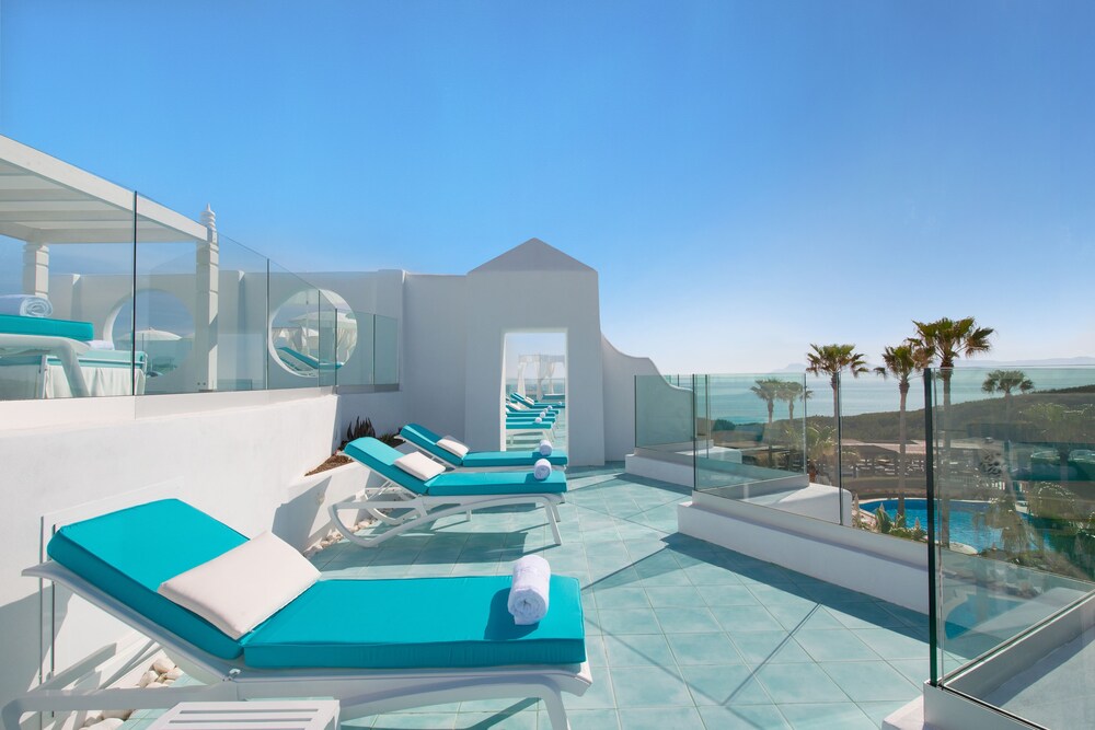 Sundeck