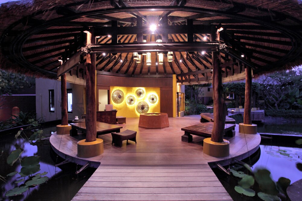Spa Reception