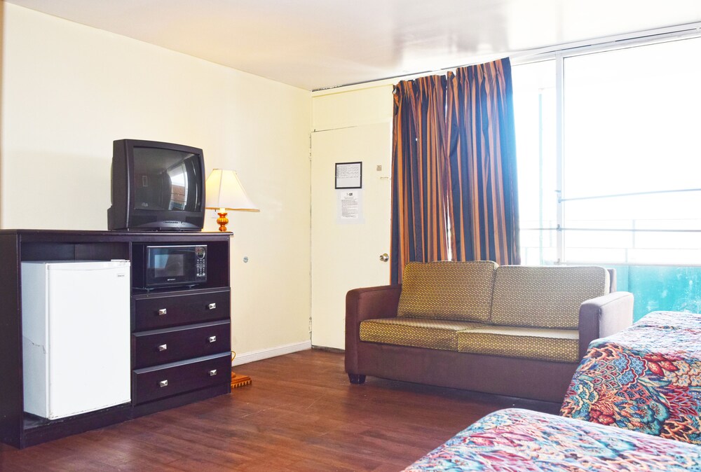 Guestroom View