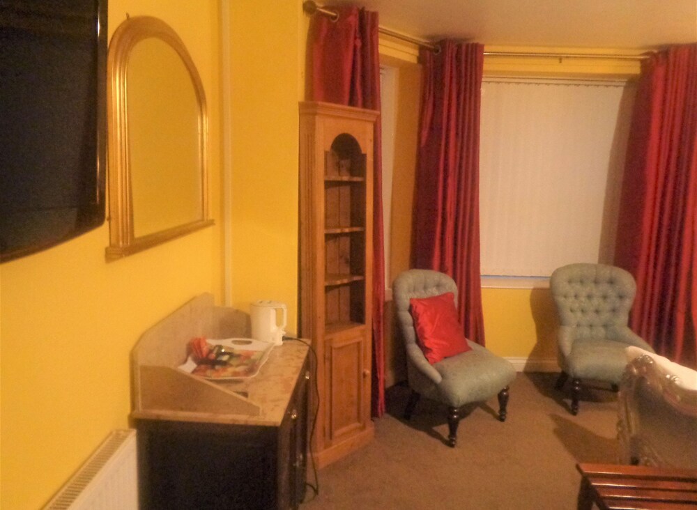 Guestroom