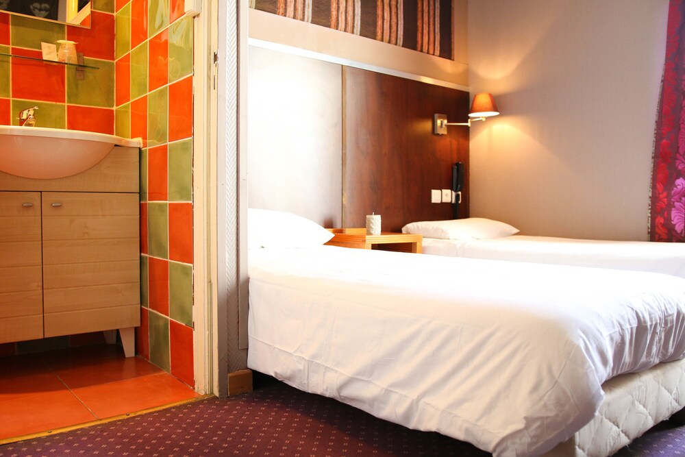 Guestroom