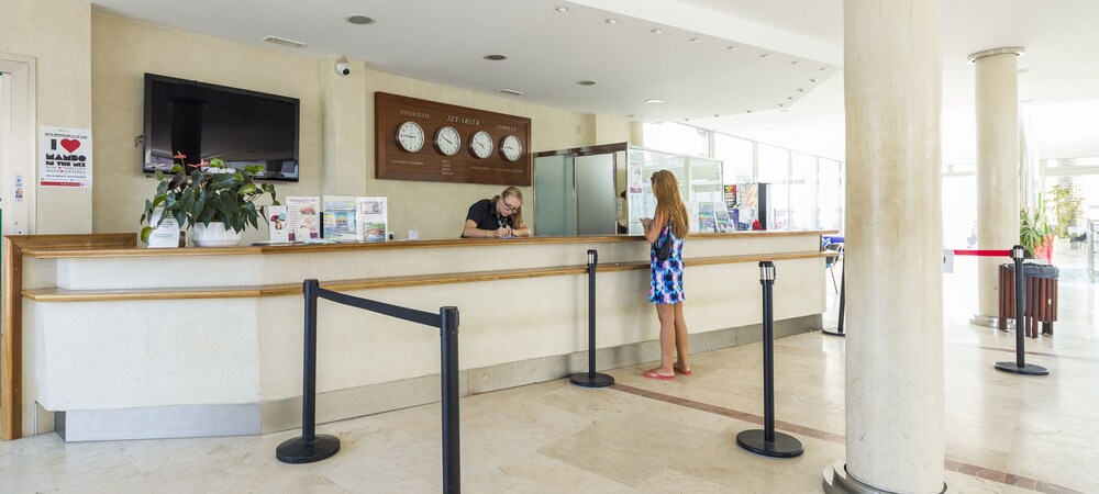 Check-in/Check-out Kiosk
