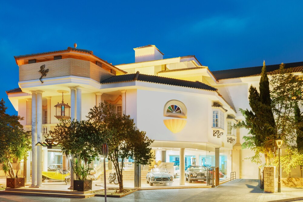 Hotel Front - Evening/Night