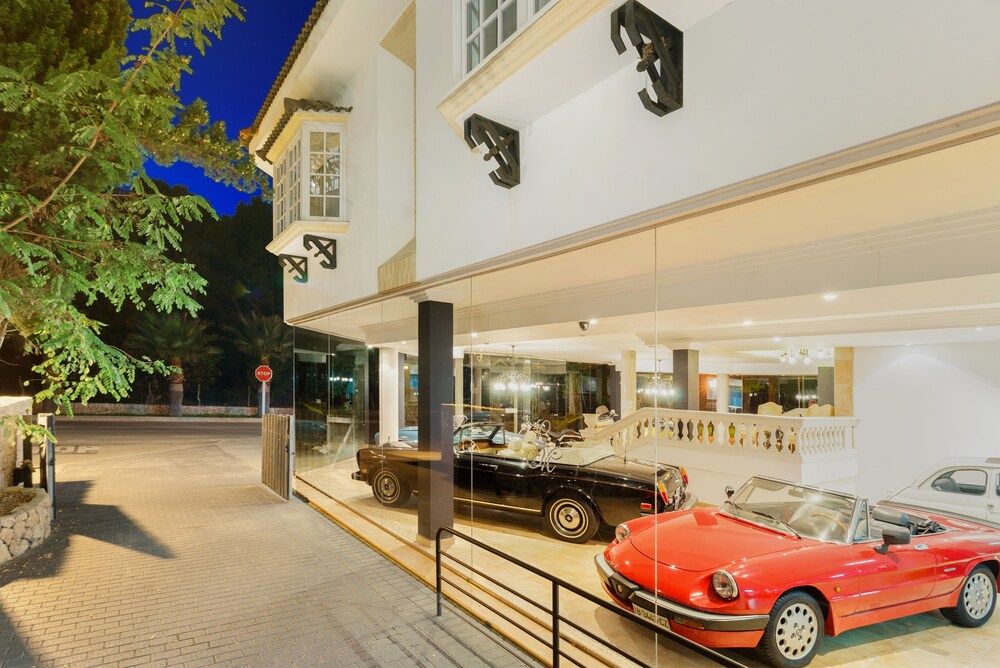 Hotel Front