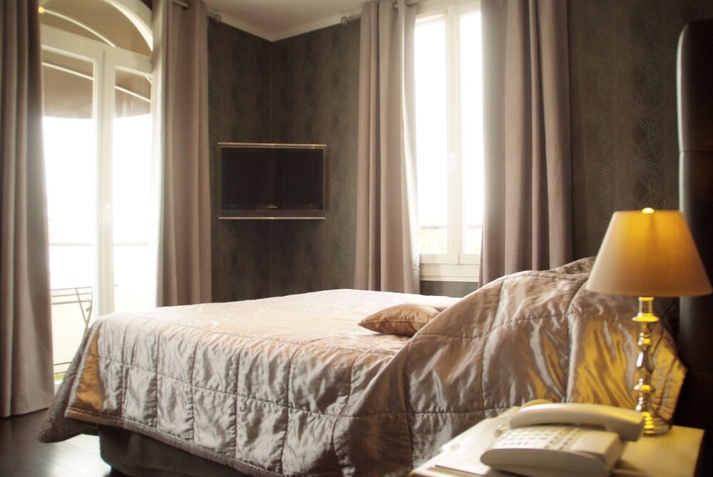 Guestroom