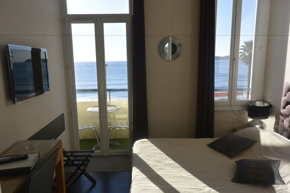 Guestroom View