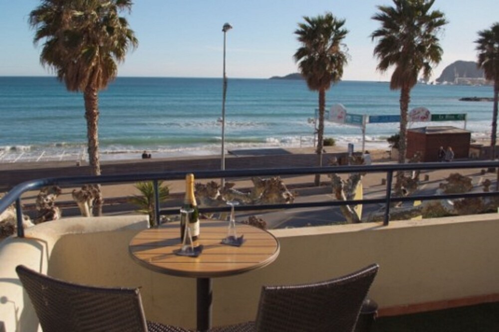 Beach/Ocean View
