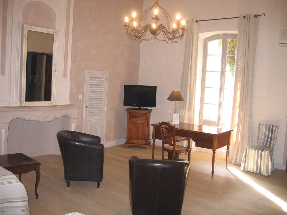 Guestroom