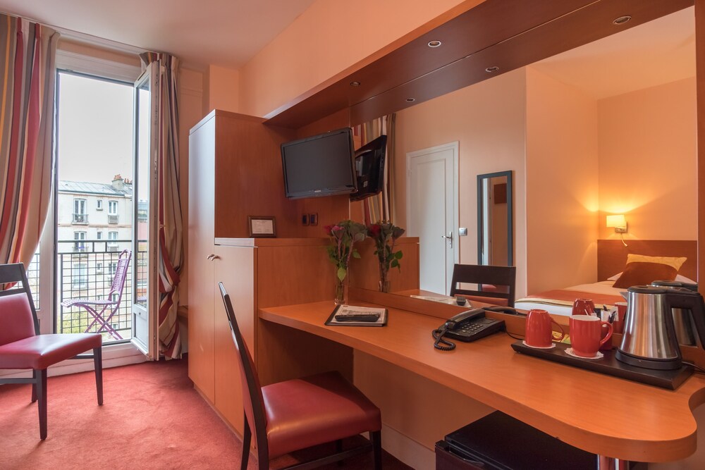 Guestroom